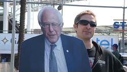 CLEAN : Bernie Sanders campaigns in California following win in Oregon News Clip