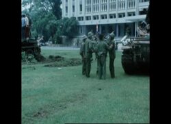 RR7522A VIETNAM SAIGON THE COMMUNISTS TAKEOVER News Clip