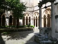 Decorated cloister with a well in rhe center,  in the Dominican monastery, Dubrovnik Stock Footage