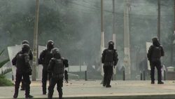 Hooded protesters marking 50th anniversary of FARC clashed with police News Clip