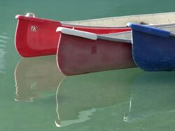 CU Shot of boats parts in Moraine Lake in ten peaks valley at nationalpark / Lake Louise, Alberta, Canada Stock Footage