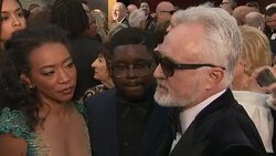 Red carpet fashion and interviews from the Oscars 2018 News Clip