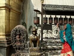 tibetan prayer wheel nepal Stock Footage