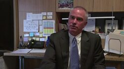 CLEAN : German auto giant Volkswagen slams into huge false emission scam News Clip