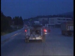 BOSNIA: UN RAPID REACTION FORCE TAKE UP POSITION OUTSIDE SARAJEVO News Clip