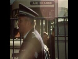 SYND 10/11/1971 COMMUNIST CHINA'S DELEGATION TO THE UNITED NATIONS, ARRIVING IN PARIS News Clip