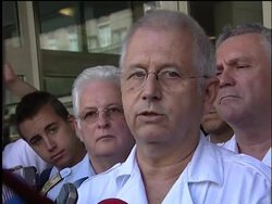 Doctor says Massa's life still threatened, Ferrari team at hospital News Clip