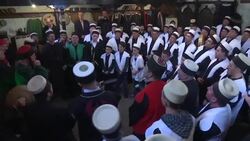 Kosovo's dervish community marks spring with cheek-piercing ceremony Instructional Video
