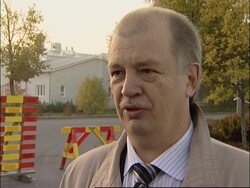 WRAP Reax and morning pix after gunman killed 10 and self, PM and Mayor Instructional Video