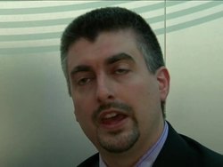 Mobile phone companies test 4G LTE technology News Clip