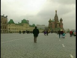 WA view of people wandering through Red Square, St Basil's cathedral in background, Moscow Stock Footage