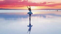 dance on the water Stock Footage