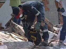 ISTANBUL EARTHQUAKE: BRITISH RESCUE WORKERS HELP RECOVER BODIES & SURVIVORS          News Clip