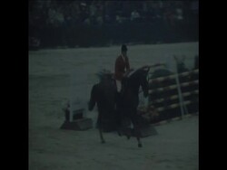 SYND 26-10-69 SCHOCKEMOEHLE WINS HORSE SHOW News Clip