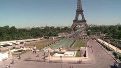 CLEAN : France enjoys heat wave News Clip
