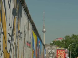 Berlin Wall, Grafitti, Murals, ZI Stock Footage