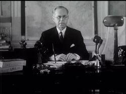 MR KENNEDY SAYS AU REVOIR - News Clip