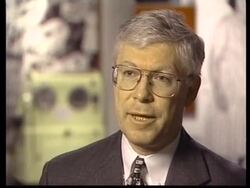 USA: SMITHSONIAN ACQUIRES 1ST PENICILLIN MOULD News Clip