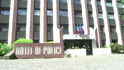 CLEAN : Briton held by police after admitting kill News Clip