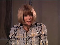 Vogue editor Anna Wintour talks about Extreme Beauty photo exhibition News Clip