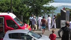 VOICED : Tiburon mata a joven en isla francesa News Clip