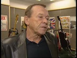 ENTERTAINMENT WEEKLY: ENT3- GUITAR AUCTION News Clip