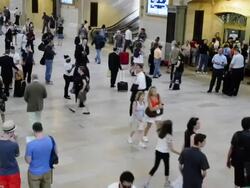 VIDEO: Grand Hall of Grand Central Terminal Stock Footage