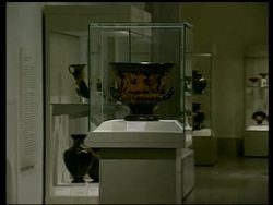 MOMA to return smuggled art to Italy News Clip