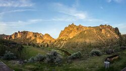 Smith Rocks Dolley Porch Stock Footage