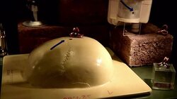 CLEAN : Massive arms fair opens in London News Clip