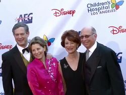 Ted Samuels, Cathy Weiss at Children's Hospital Los Angeles Gala: Noche de Ninos Stock Footage