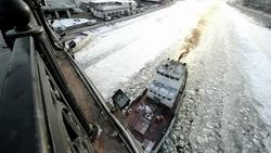 CLEAN : Icebreaker patrols Moskva River News Clip