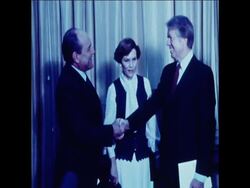 SYND 18 5 77 PANAMA AMBASSADOR PRESENTS CREDENTIALS TO PRESIDENT CARTER Instructional Video