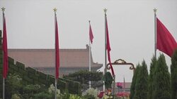 CLEAN : Runners face hazy conditions in Beijing marathon News Clip