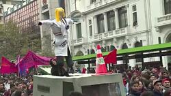 VOICED : Estudiantes en Chile: No a la mala educacion News Clip