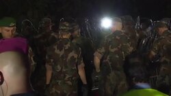 CLEAN : Hungary shuts migrant fence on Serbia border News Clip