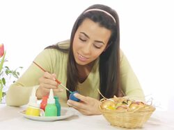 Painting eggs Stock Footage