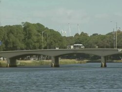 Bridge over Yarra river, Melbourne, Australia Stock Footage