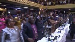 Zimbabwe speaker reads Mugabe's resignation letter Instructional Video