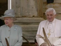 Pope Benedict XVI meets the Queen at Holyrood News Clip