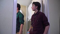 VOICED : Los imitadores de Elvis acuden a Memphis a rendir tributo al Rey News Clip