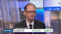 Chinese Government Signals Options Beyond Monetary Policy News Clip