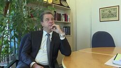 CLEAN : UN war crimes prosecutor eyes end to long Karadzic trial News Clip