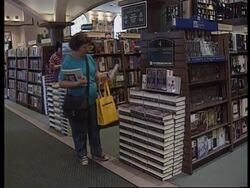 USA - Royal family book News Clip