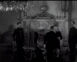 SOVIET HONOURS SERVICE CHIEFS - News Clip