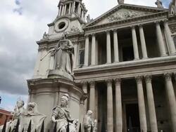 Statue of Queen Victoria in front of Saint Paul's Cathedral, London Stock Footage