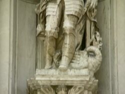 CU TU Statue of Alexander the Great / Venice, Italy Stock Footage