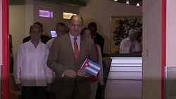 CLEAN : Costa Rican president in Cuba to discuss migratory crisis News Clip