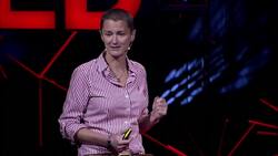 Becci Manson: (Re)touching lives through photos Instructional Video