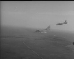 SHORE TRAINING FOR CARRIER PILOTS News Clip